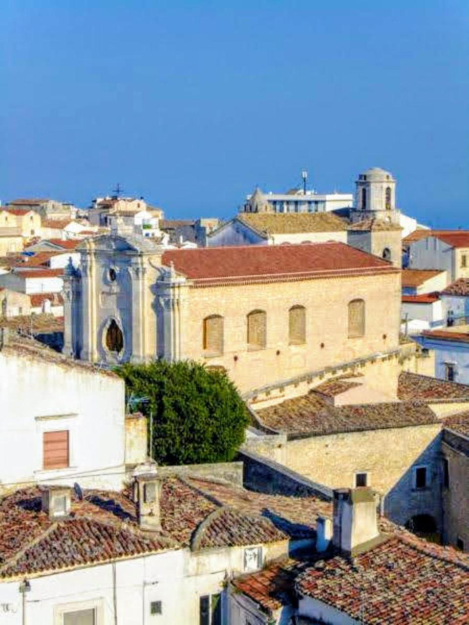 Suite Rotari - Affitti Brevi Italia Monte SantʼAngelo Εξωτερικό φωτογραφία